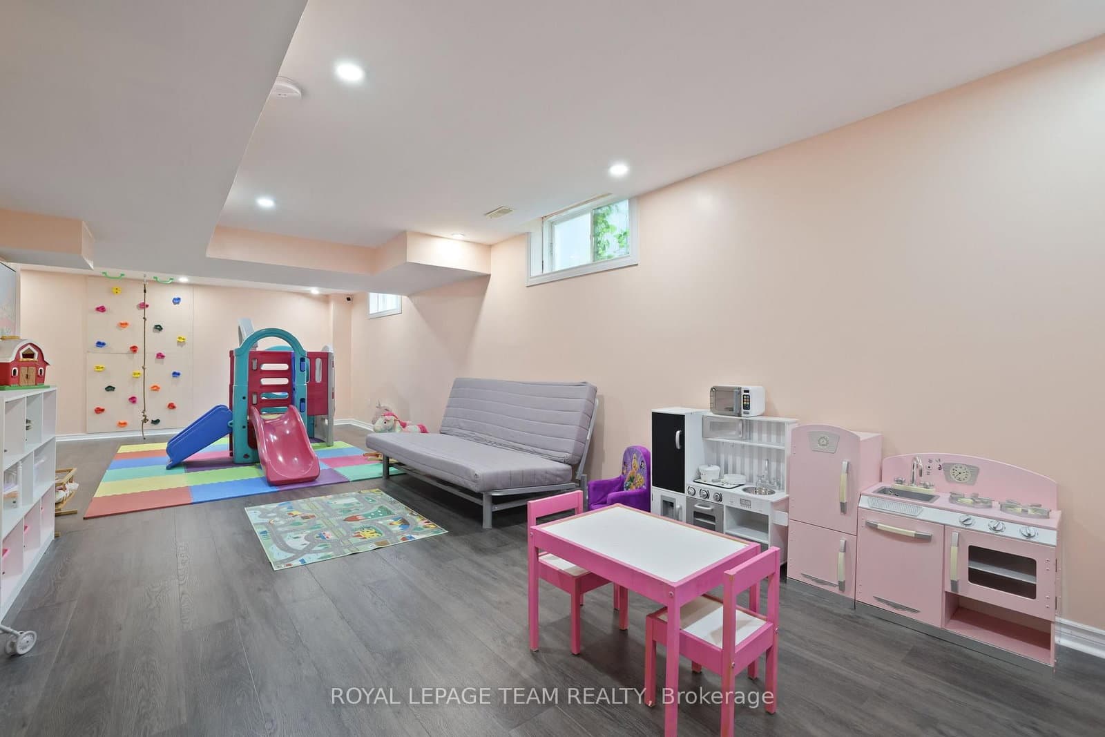 622 Anjana Circle thumbnail 36