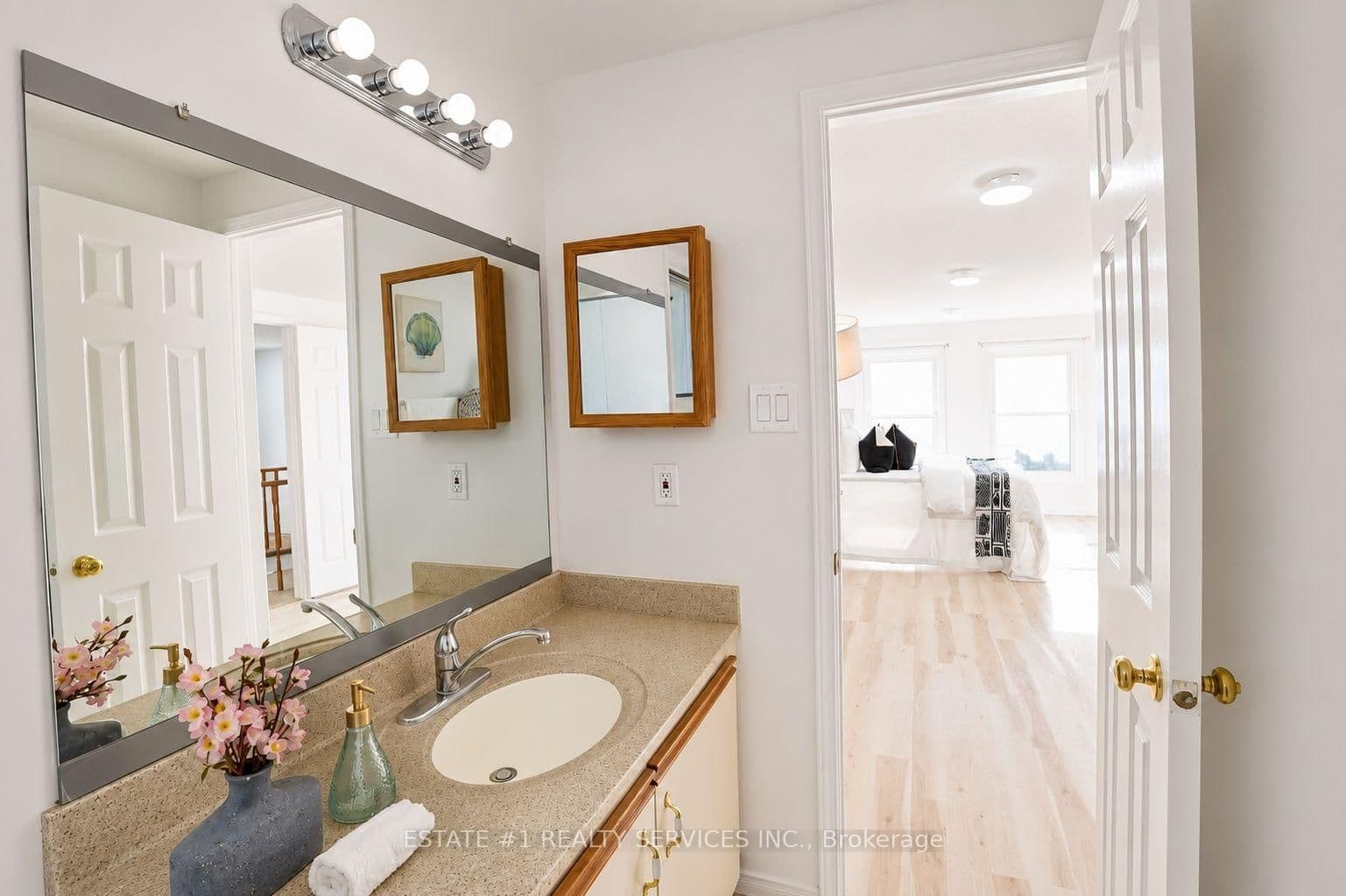 35 Golden Meadow Drive thumbnail 24
