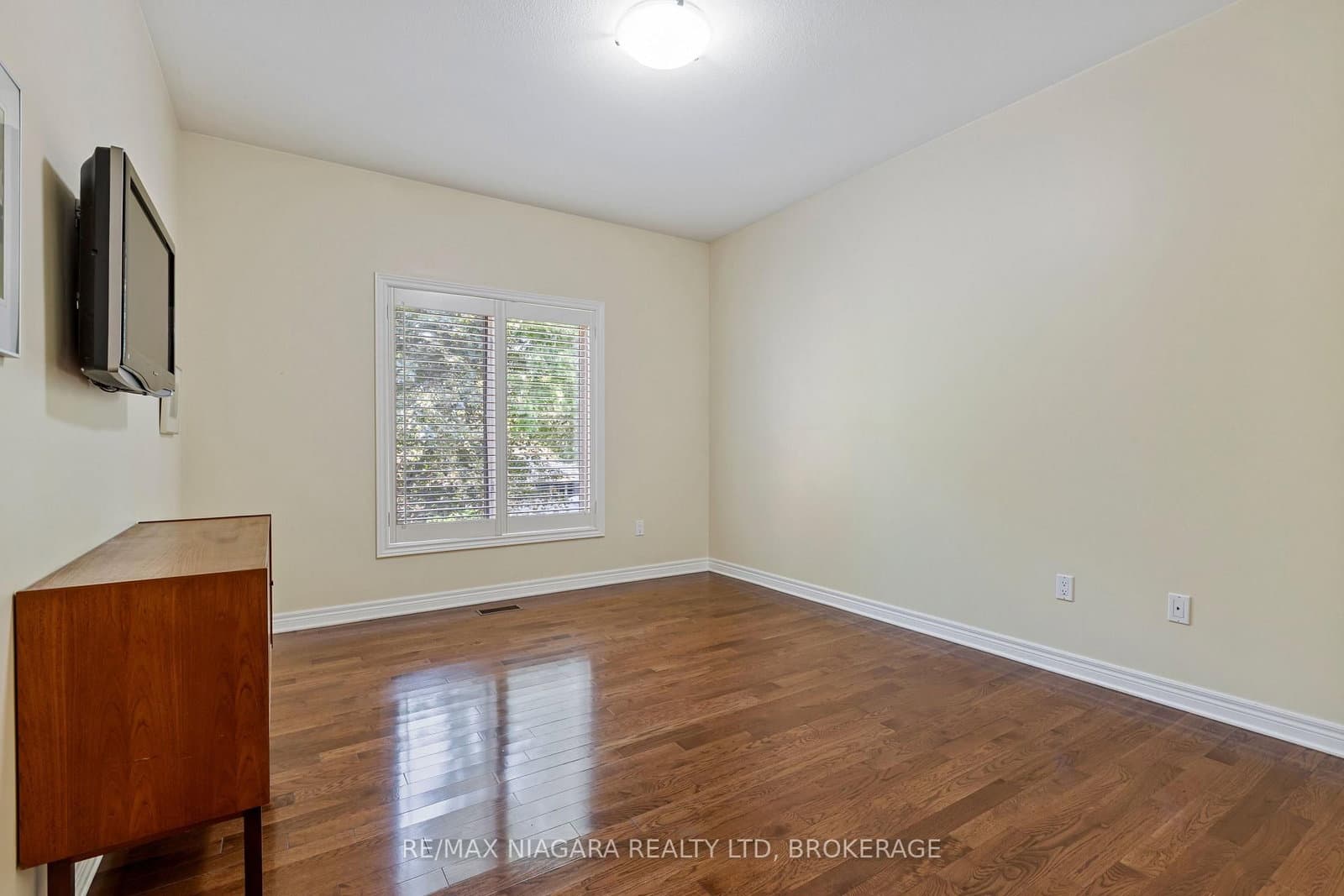 1398 Pelham Street, Unit 33 thumbnail 13
