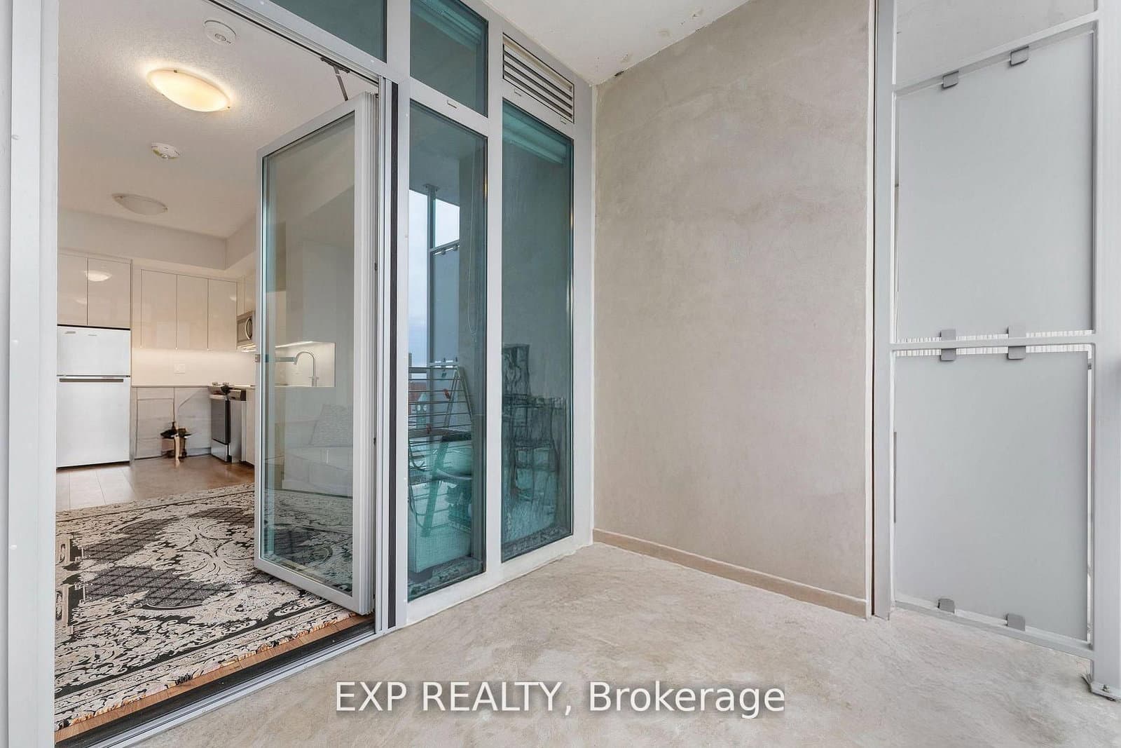 60 Frederick Street N, Unit 1010 thumbnail 17