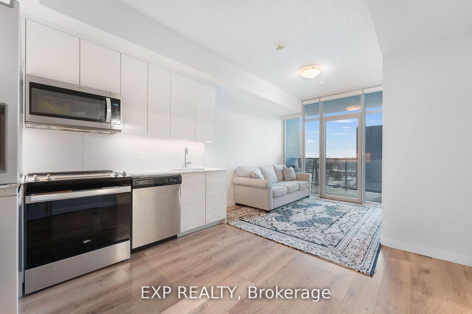 60 Frederick Street N, Unit 1010 thumbnail 4