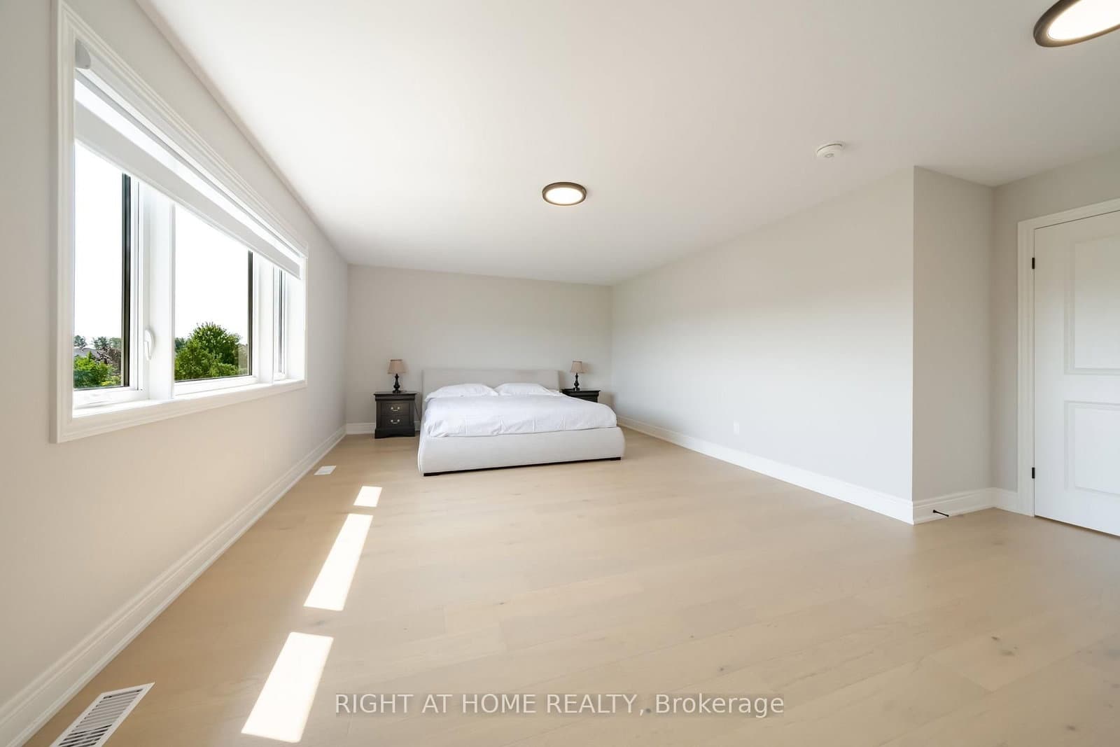34 Hampshire Place thumbnail 29