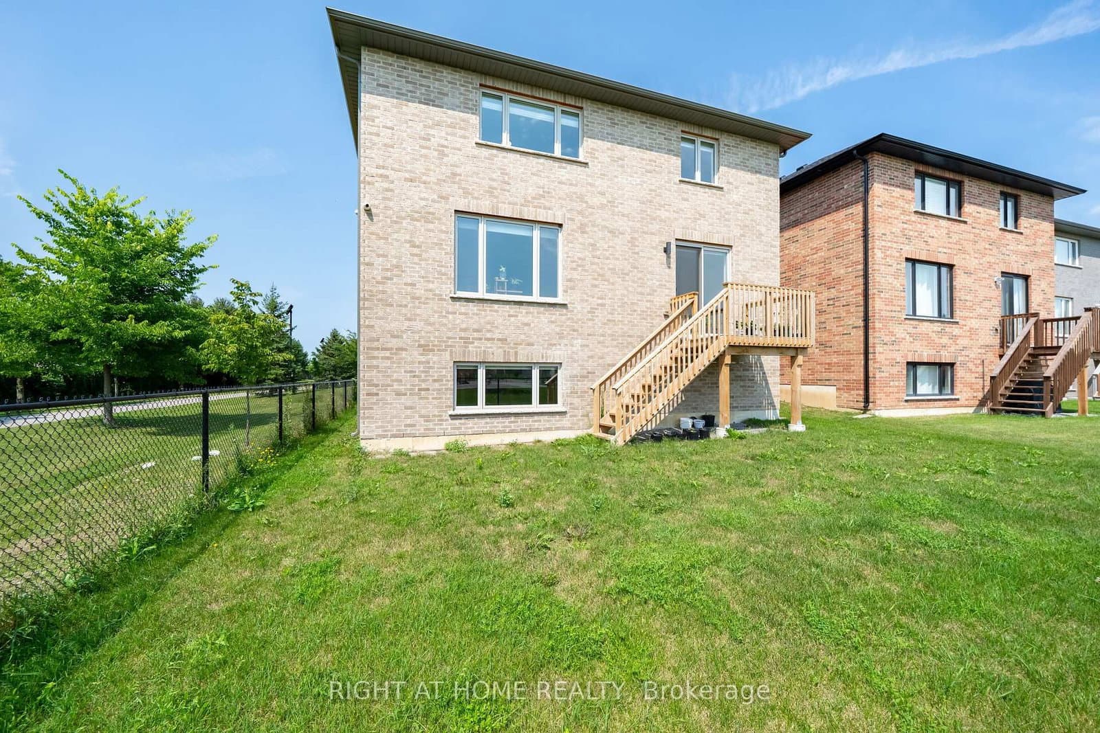 34 Hampshire Place thumbnail 46