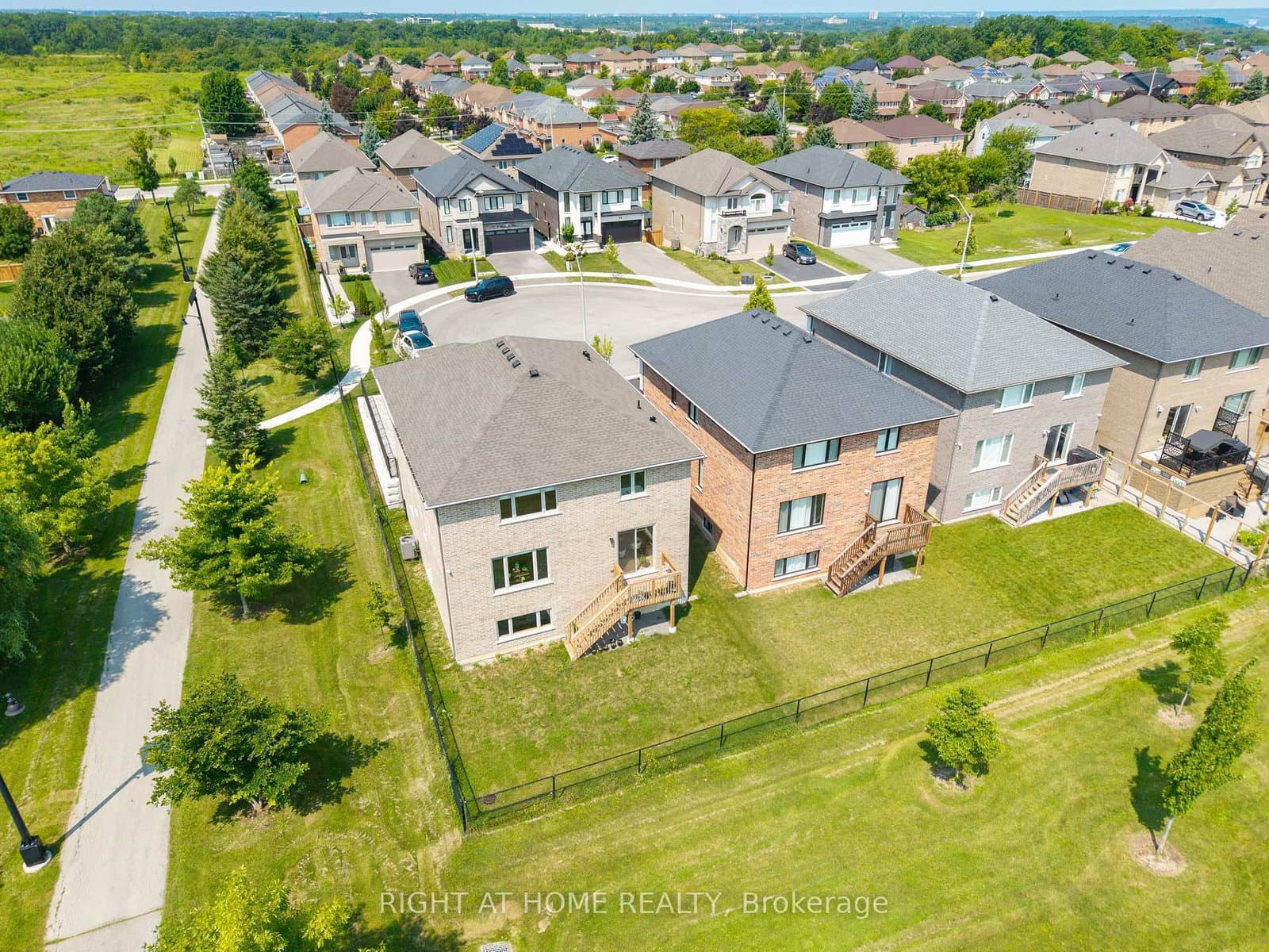 34 Hampshire Place thumbnail 48