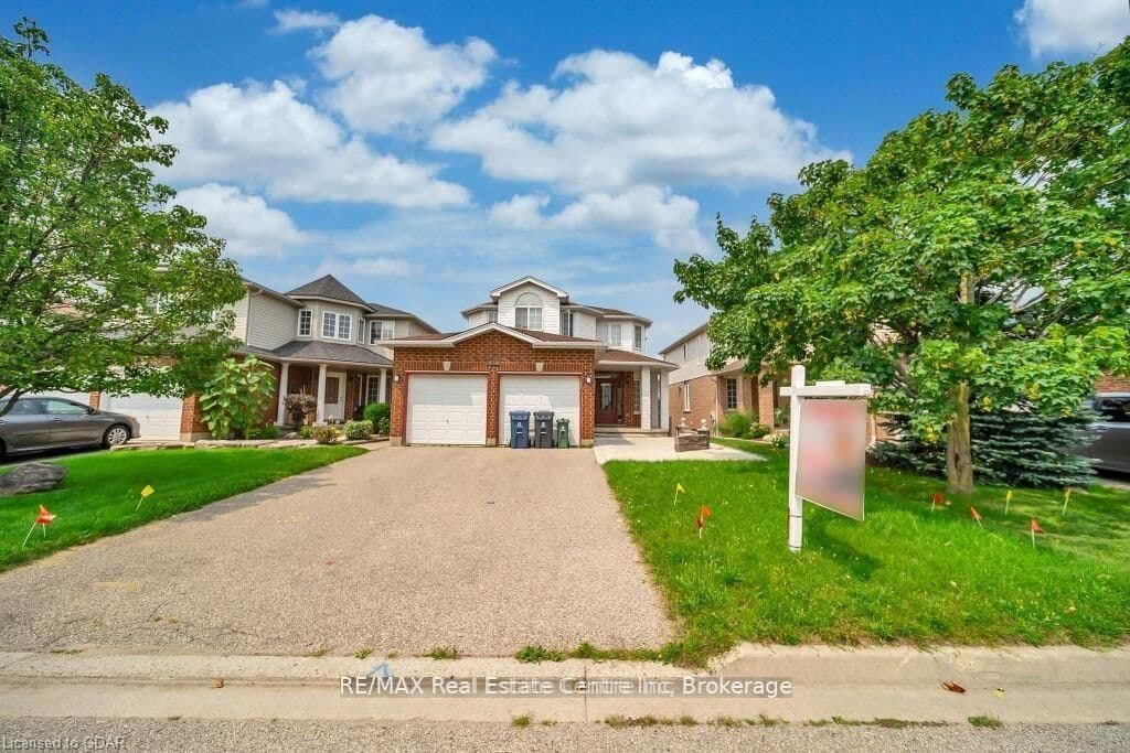 61 MOFFATT Lane - Image 1