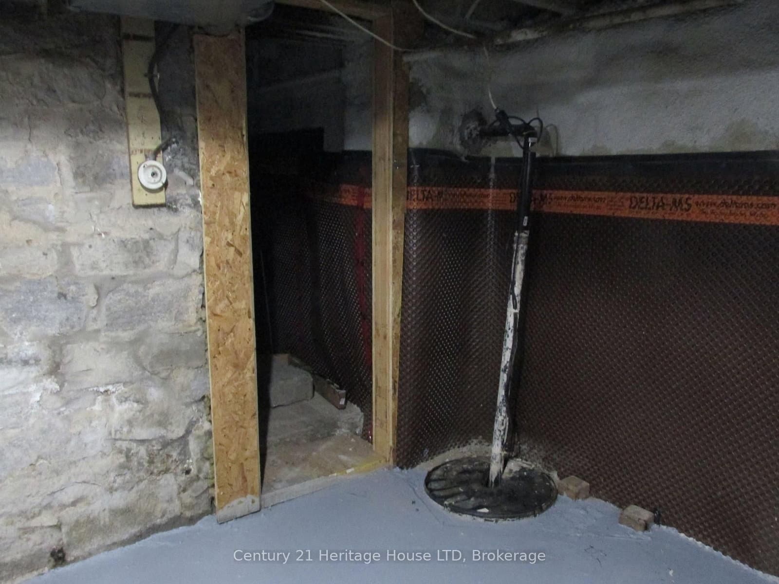 164 Lake Street thumbnail 31