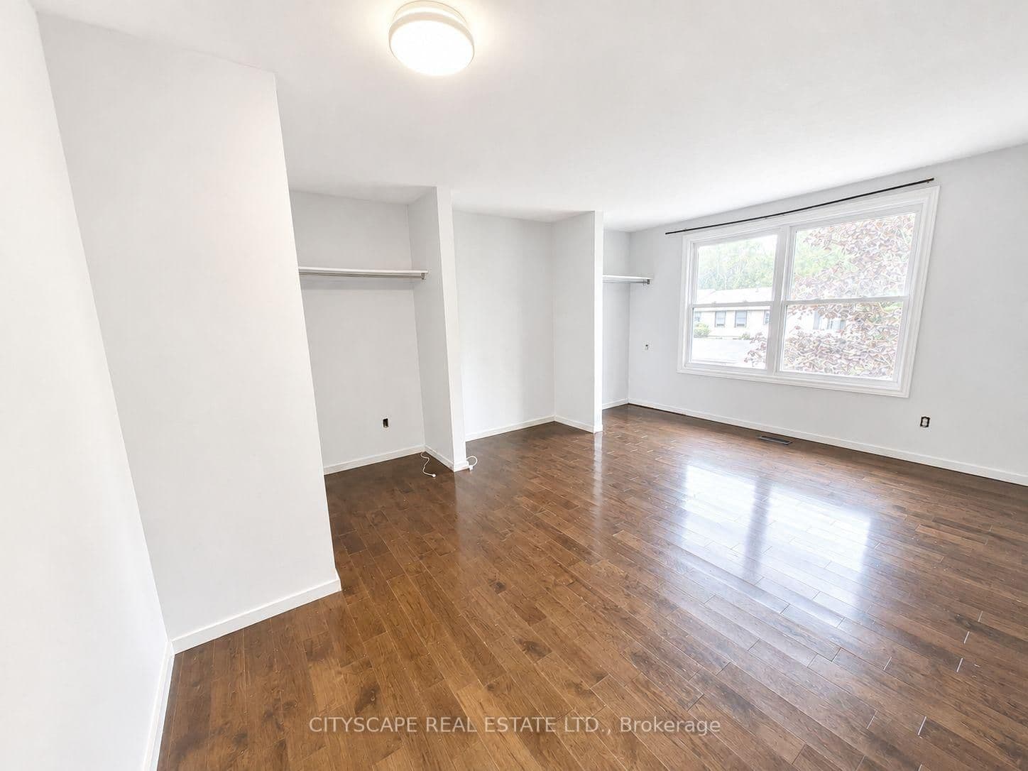 850 Berkshire Drive, Unit 8 thumbnail 18
