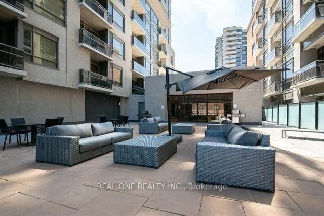 150 Main Street W, Unit 512 thumbnail 22