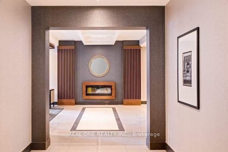 150 Main Street W, Unit 512 thumbnail 24
