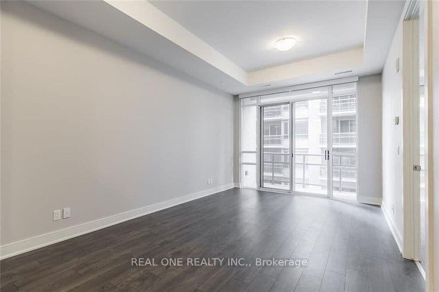 150 Main Street W, Unit 512 thumbnail 5