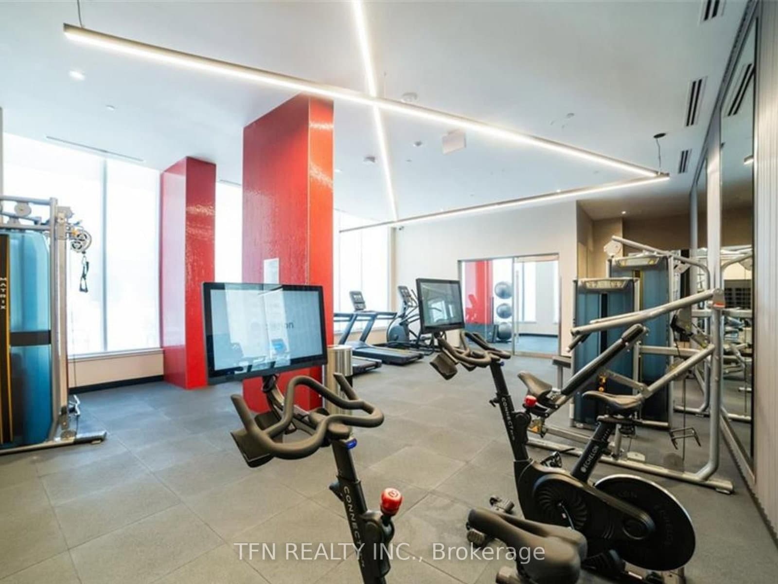 212 King William Street, Unit 910 thumbnail 15