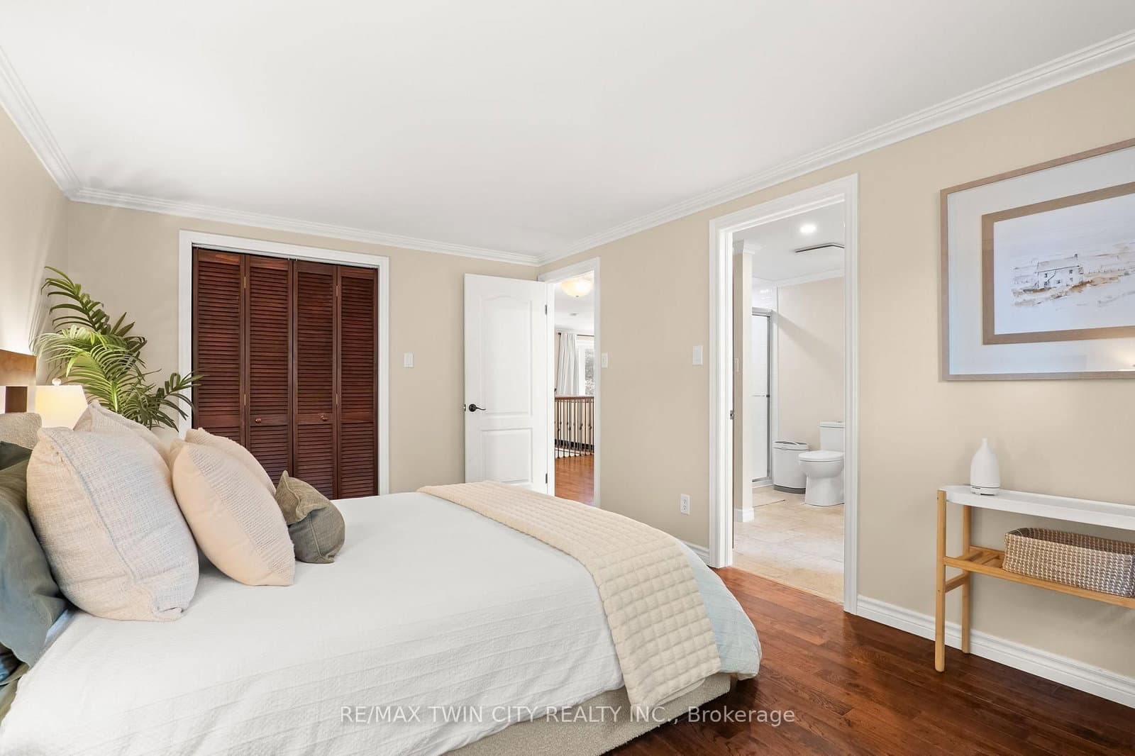 21 Golden Meadow Crescent thumbnail 19