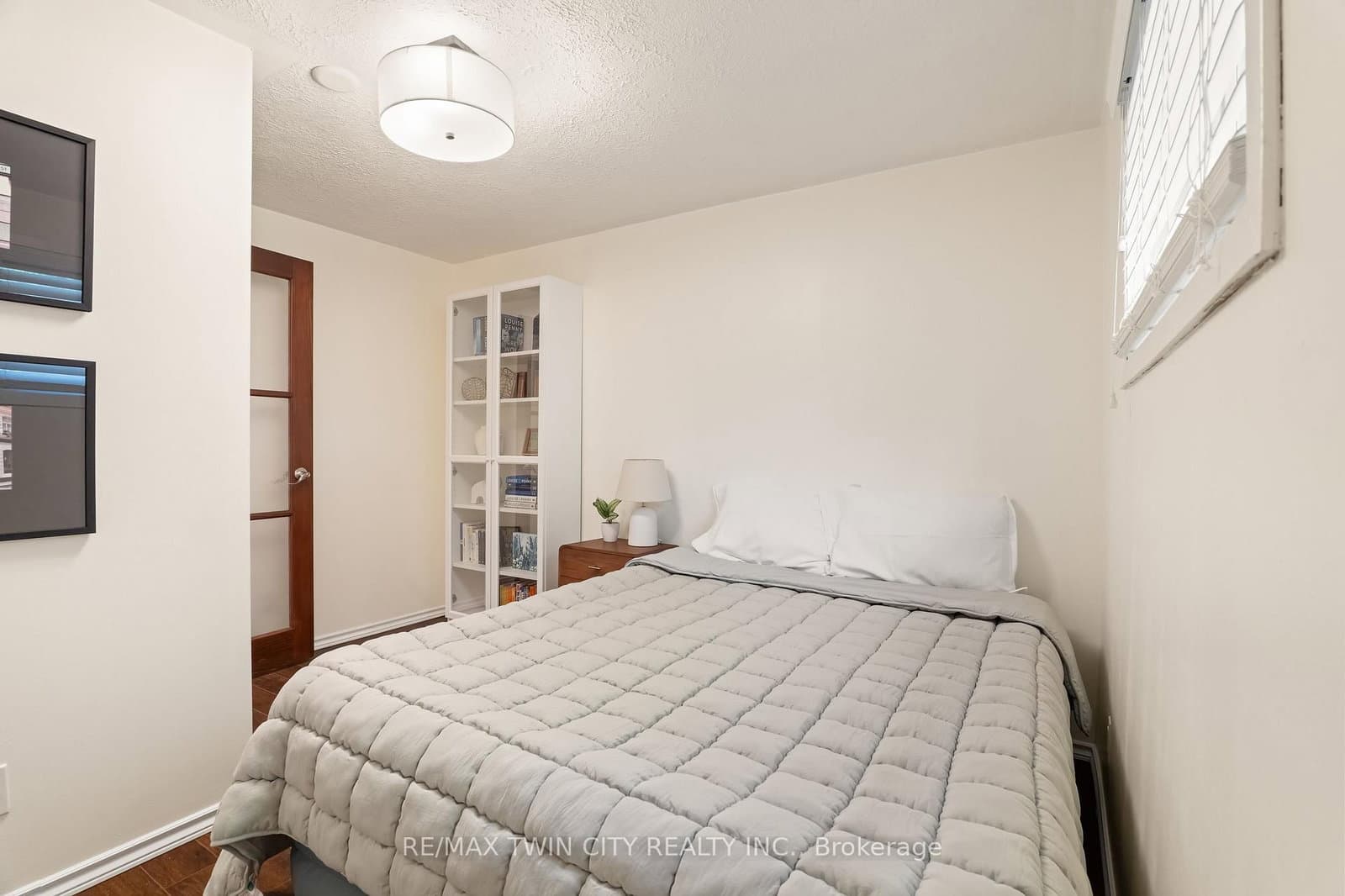 21 Golden Meadow Crescent thumbnail 30