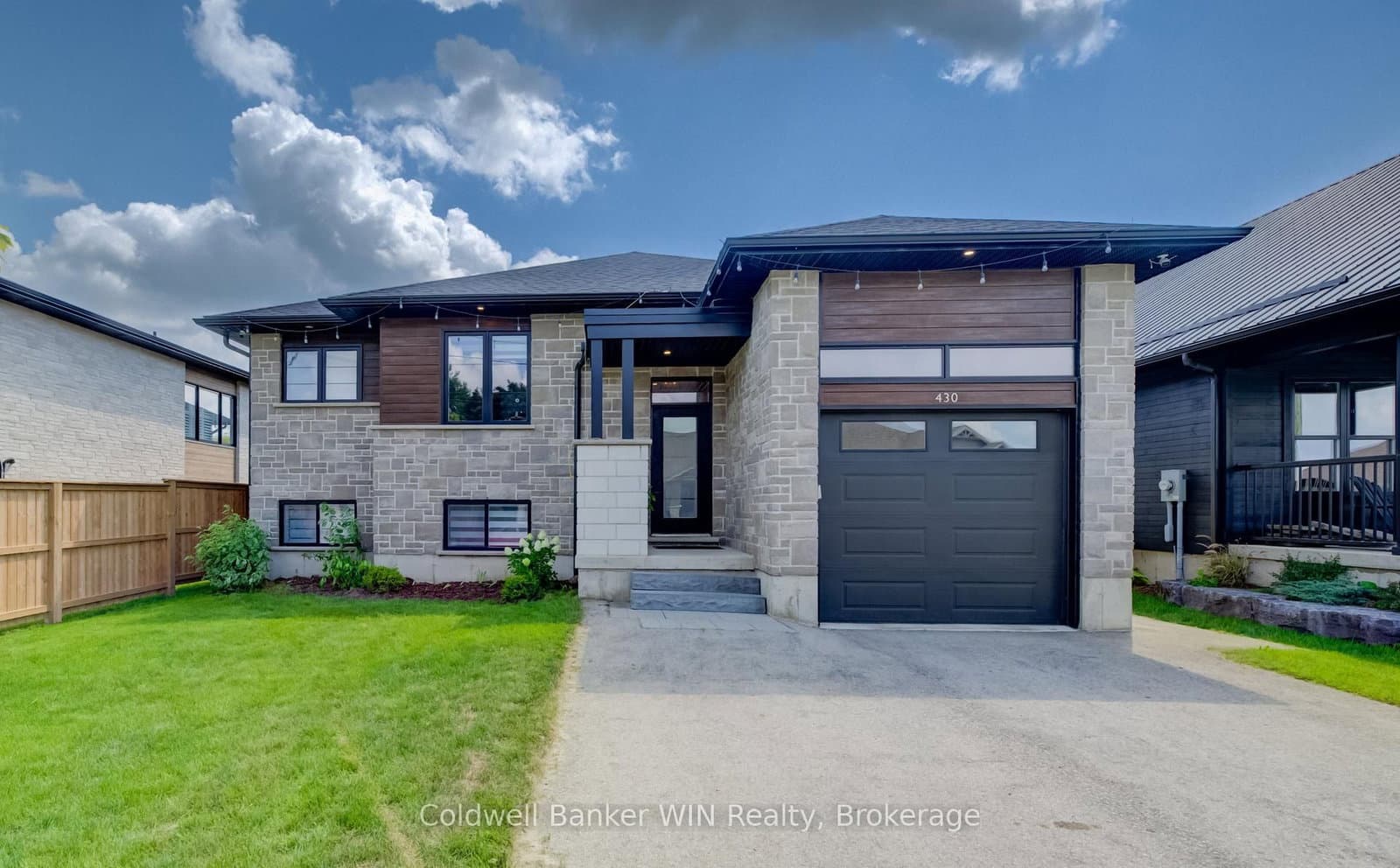 430 Wellington Street E - Image 1