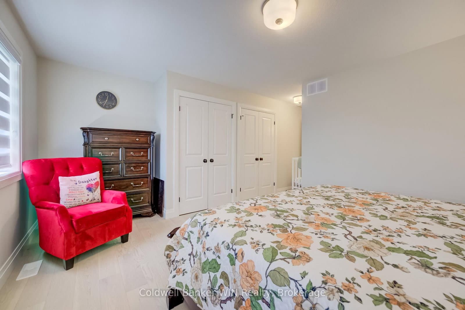 430 Wellington Street E thumbnail 15