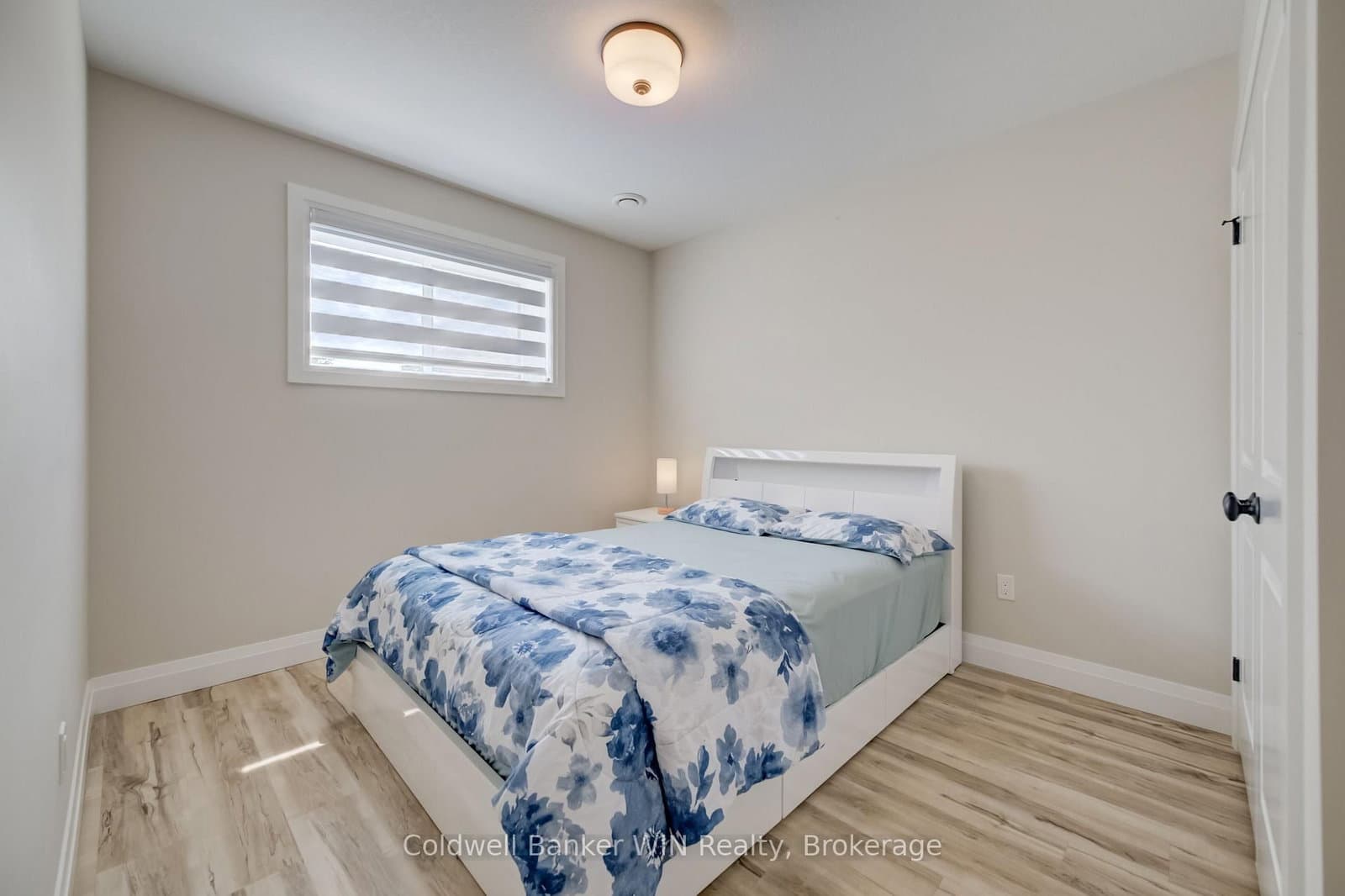 430 Wellington Street E thumbnail 28