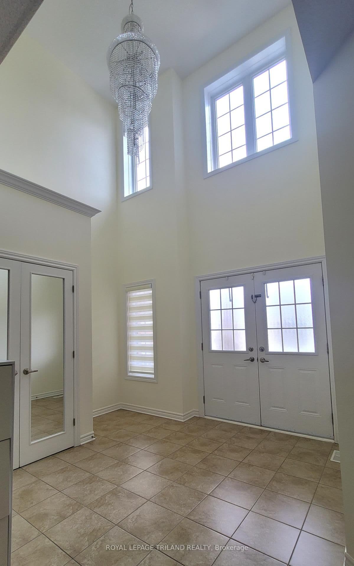 860 Kettleridge Street thumbnail 40