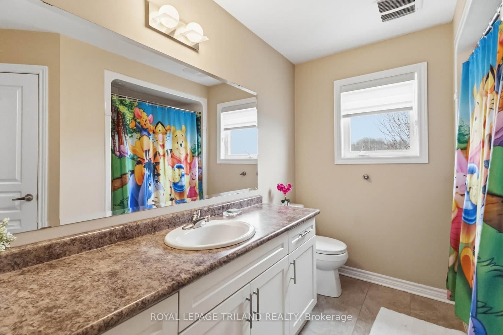 860 Kettleridge Street thumbnail 22