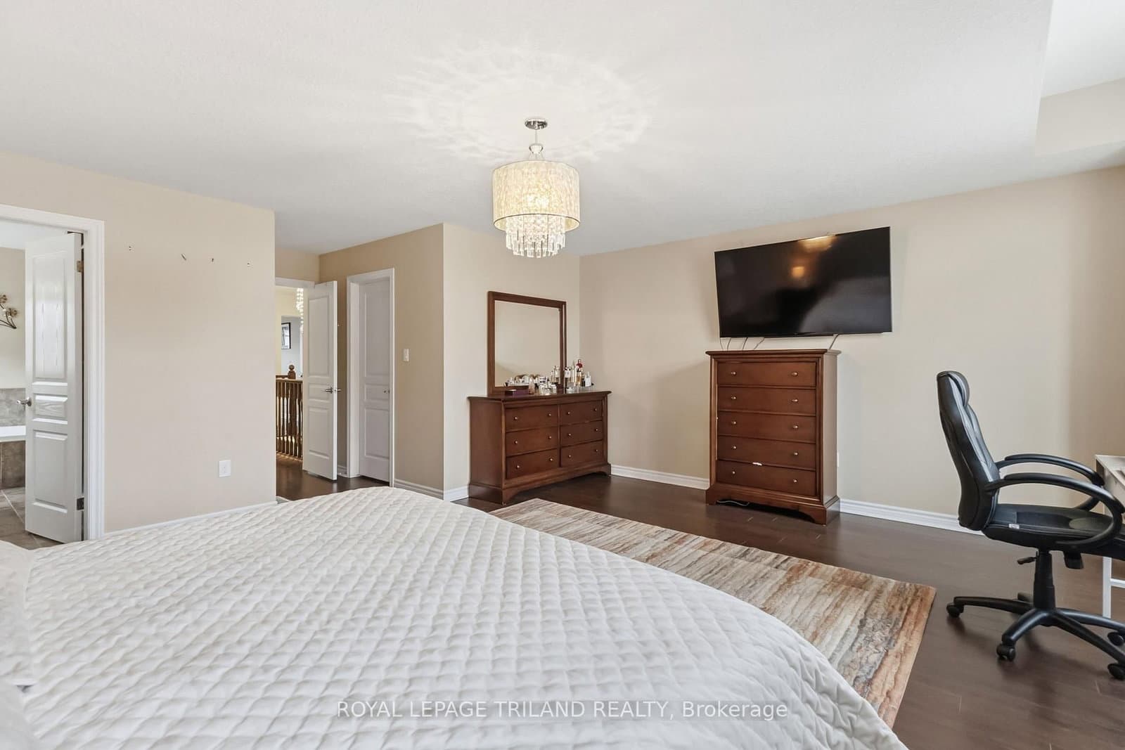 860 Kettleridge Street thumbnail 26