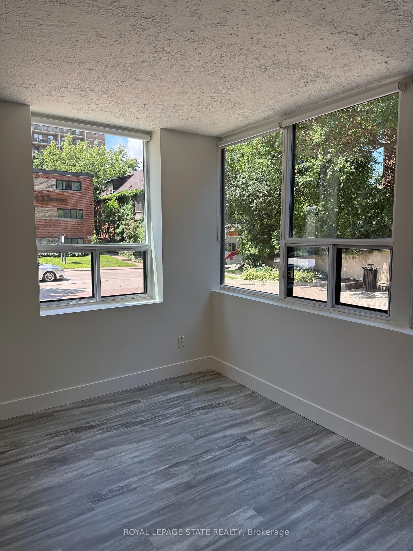 120 Duke Street, Unit 102 thumbnail 16