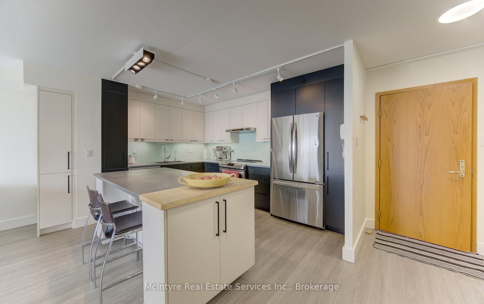 6 Willow Street, Unit 1503 thumbnail 9