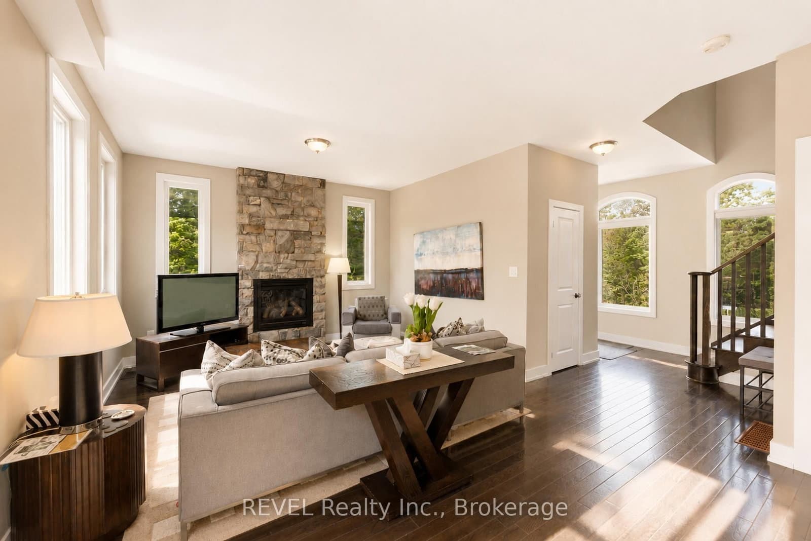 67 Rockmount Crescent thumbnail 5