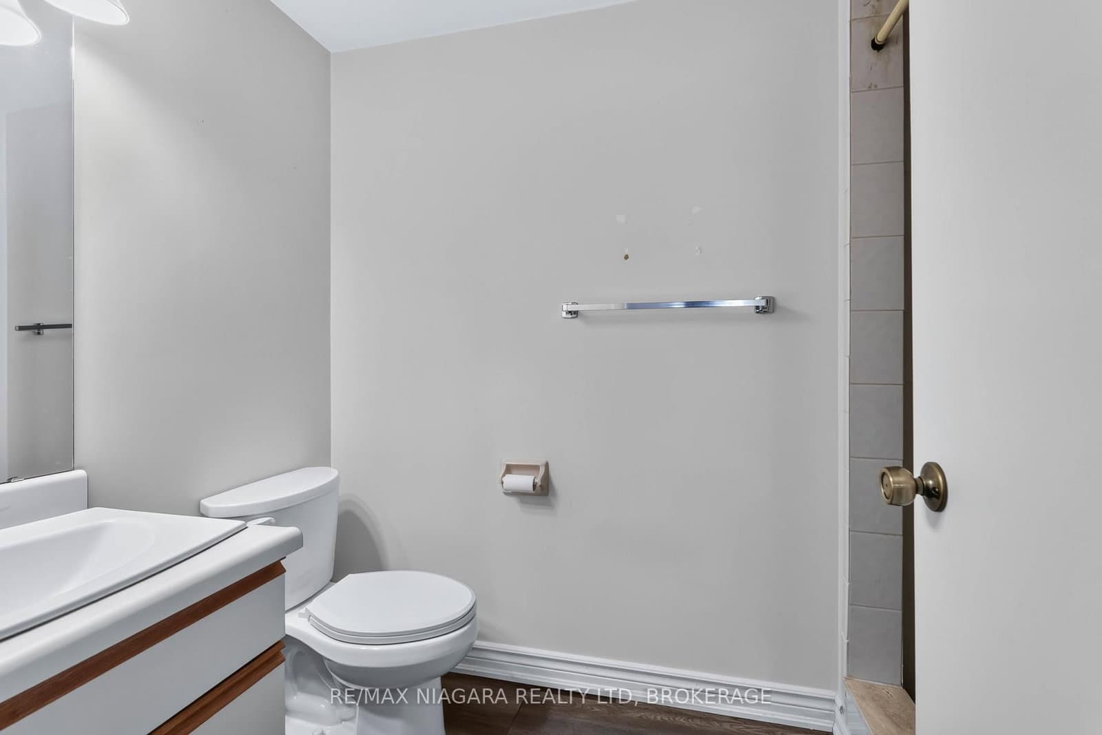 7725 SWAN Street thumbnail 18