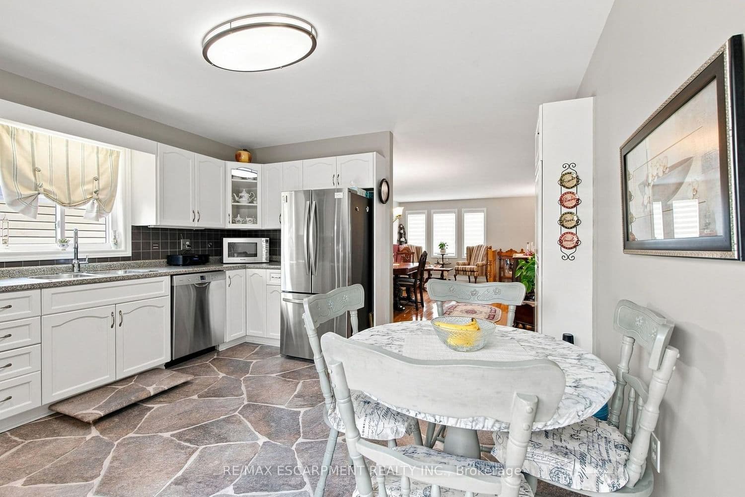 32 Brewster Way thumbnail 10