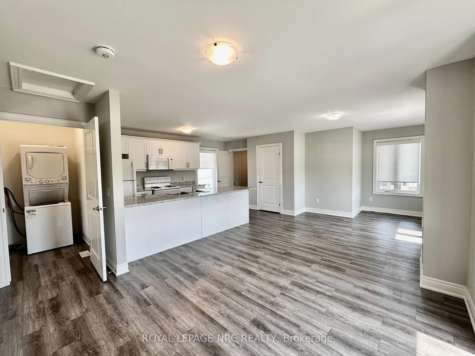 1 Abbot Street, Unit UPPER thumbnail 14