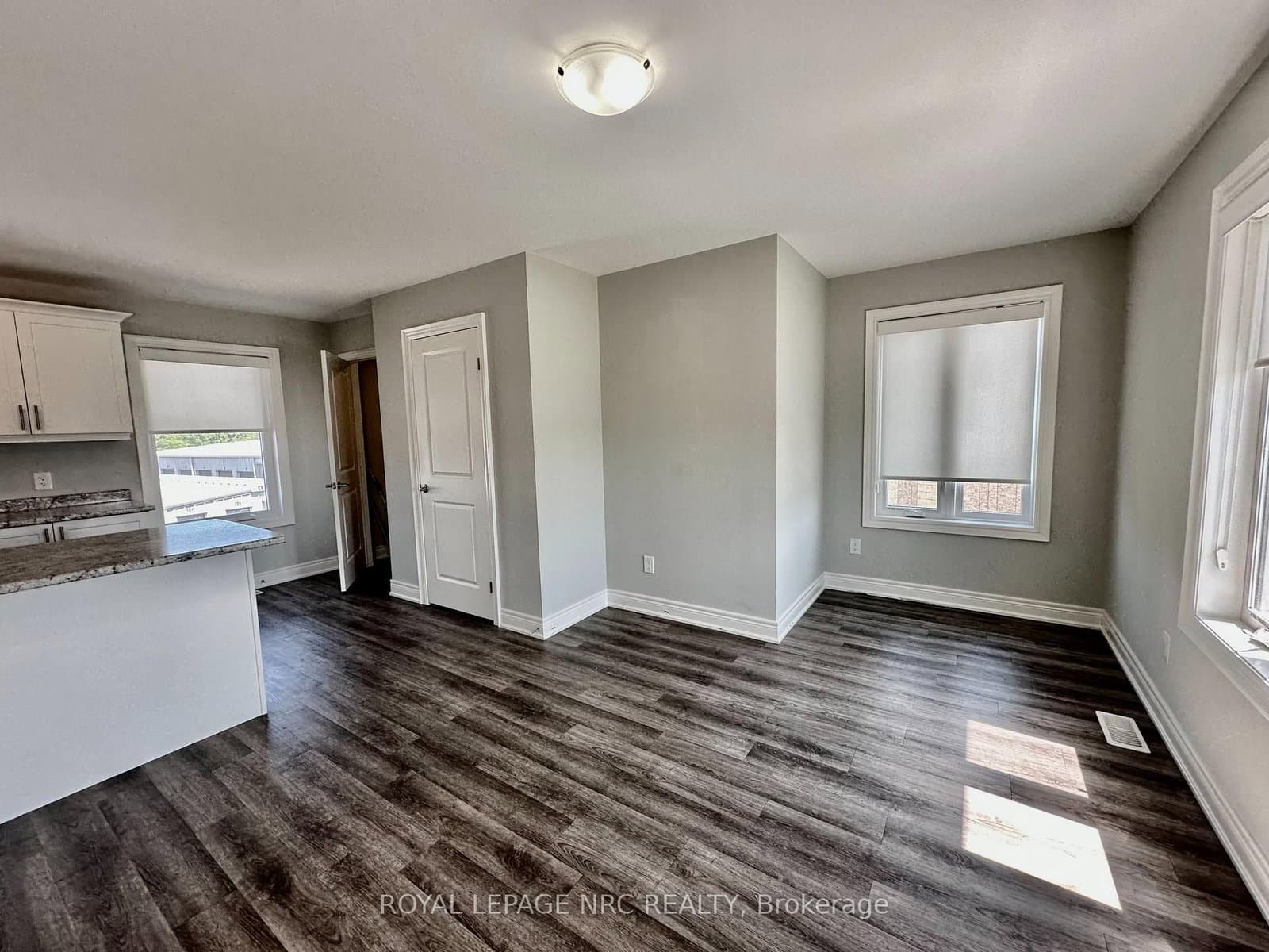 1 Abbot Street, Unit UPPER thumbnail 8