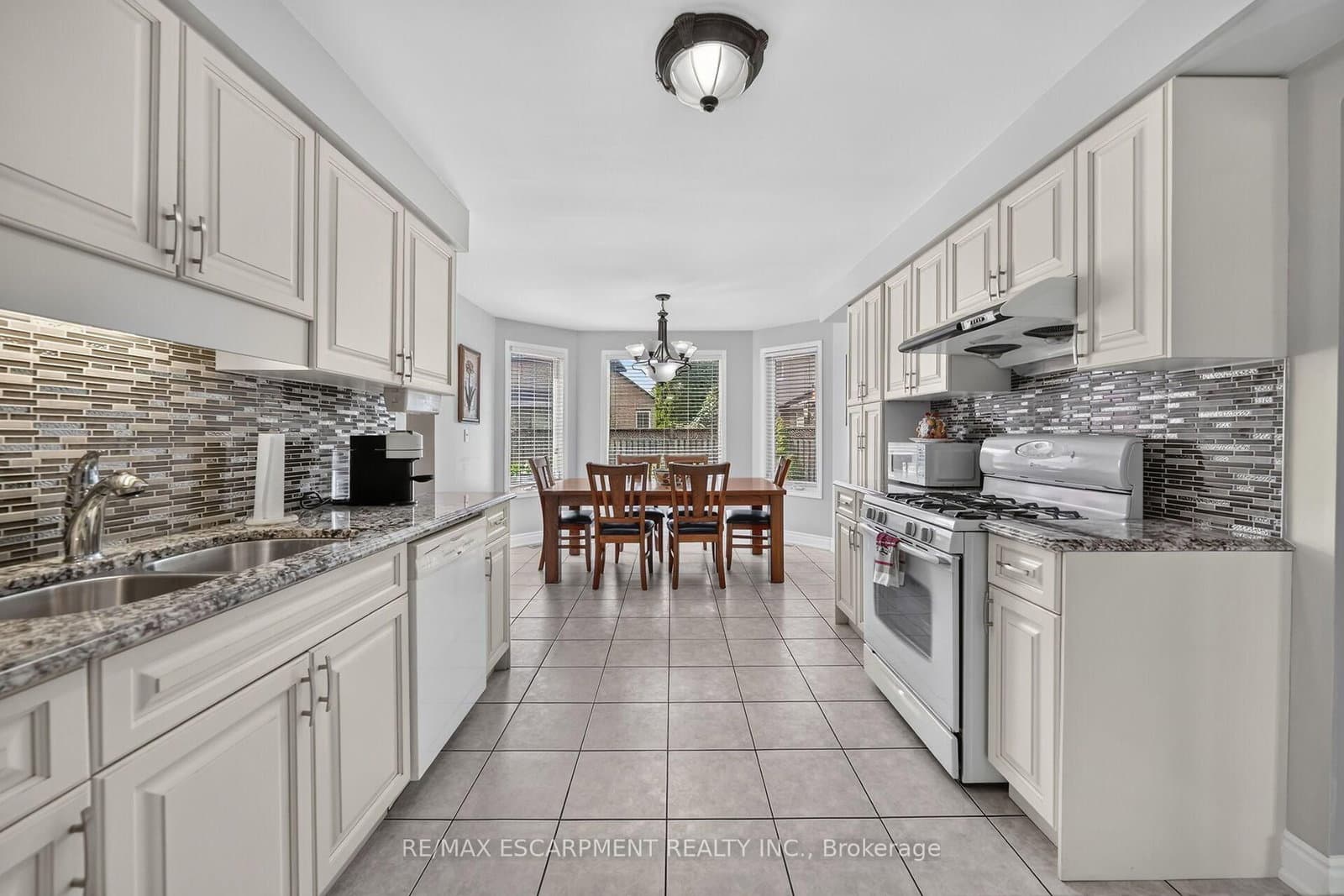 42 Hillgarden Drive thumbnail 13