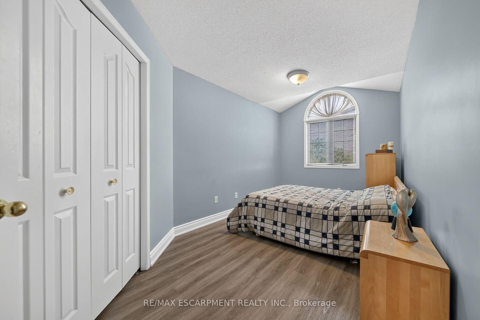42 Hillgarden Drive thumbnail 36