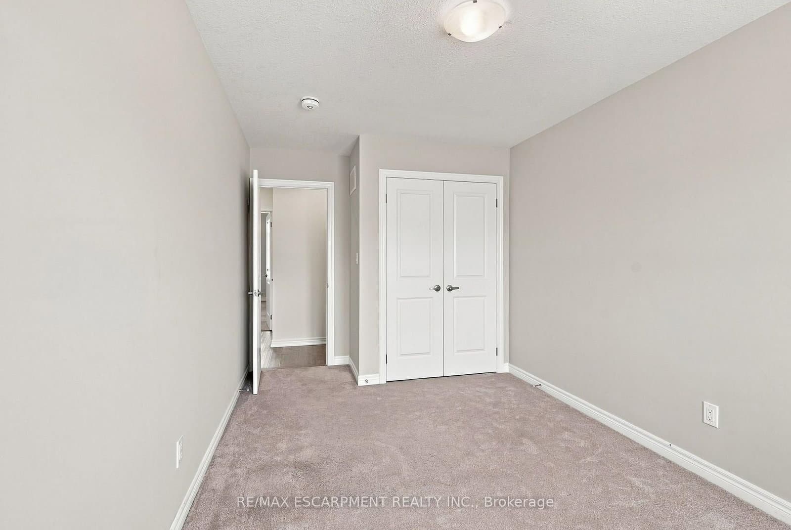 19 Mia Drive thumbnail 26
