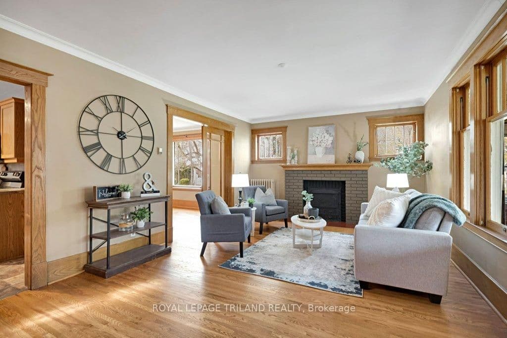 46 Rosebery Place thumbnail 3