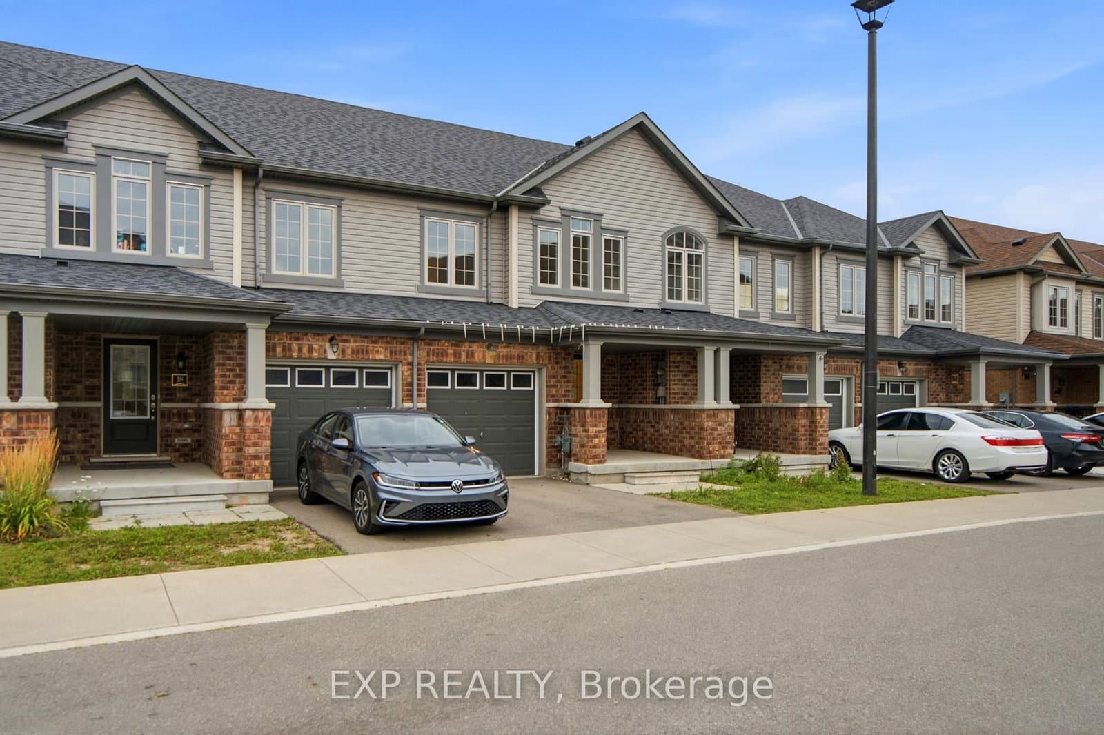 755 Linden Drive, Unit 19 thumbnail 2