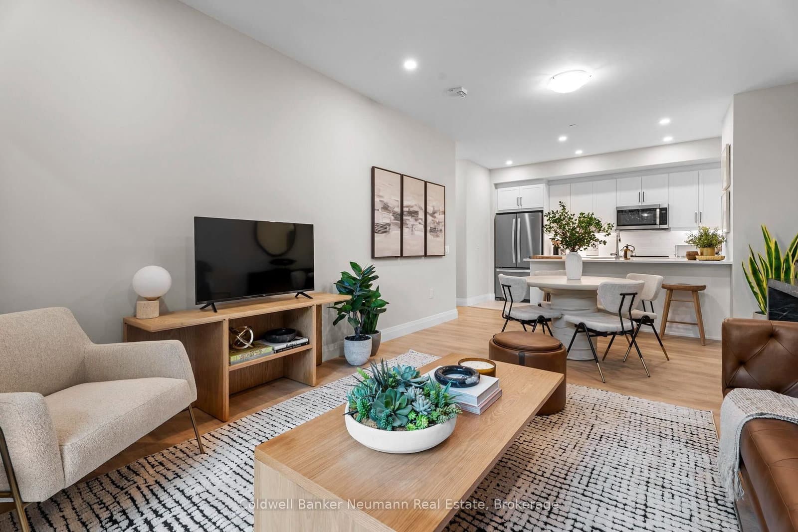 1882 Gordon Street, Unit 616 thumbnail 4
