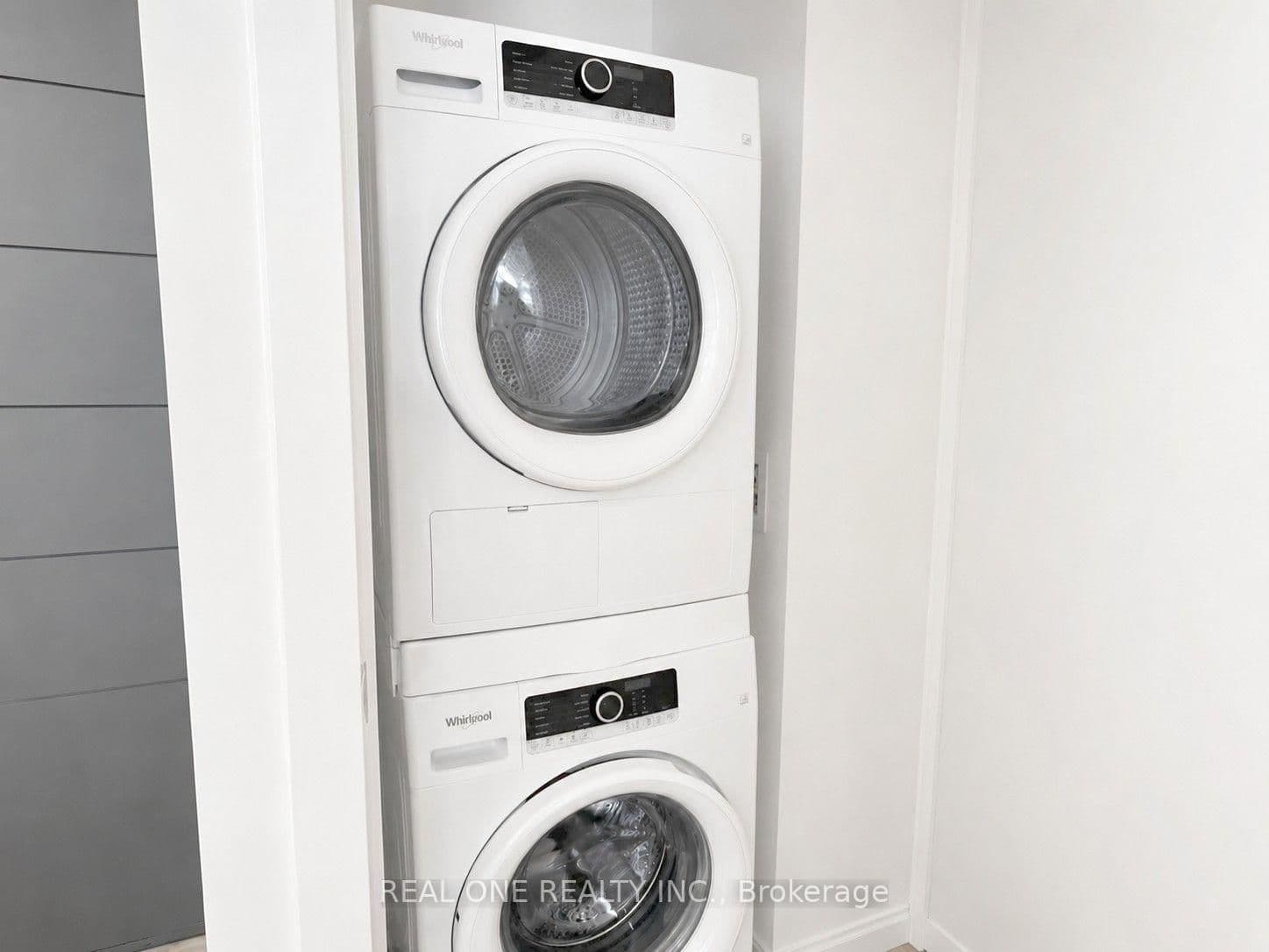 212 King Williams Street, Unit 1206 thumbnail 11