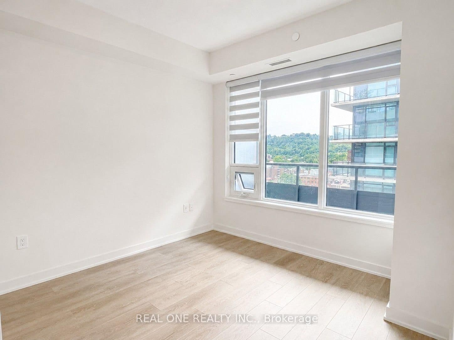 212 King Williams Street, Unit 1206 thumbnail 7