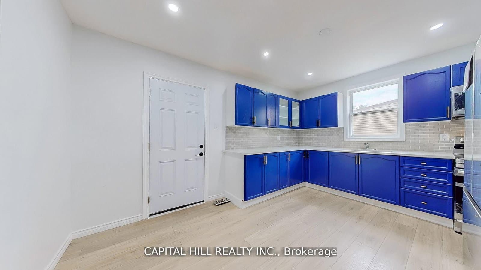 160 Picton Street E thumbnail 13