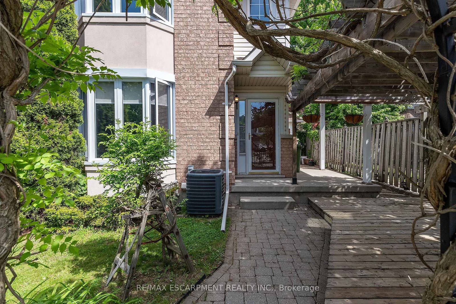 41 Valridge Drive thumbnail 22