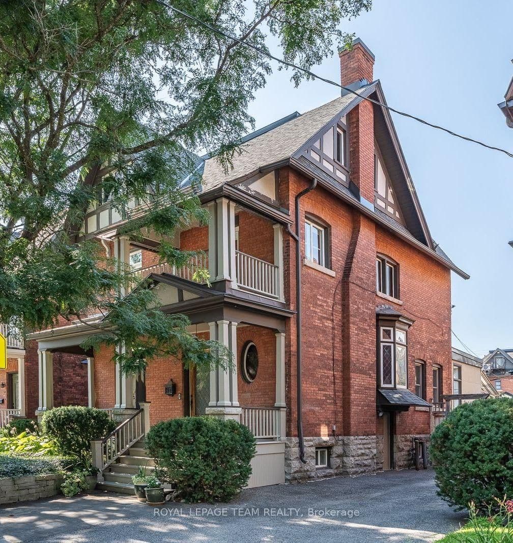 139 Fourth Avenue - Image 1