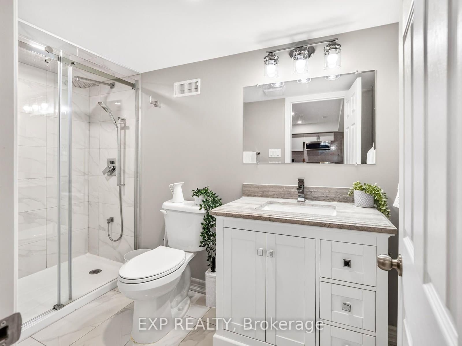 62 Esther Crescent thumbnail 42
