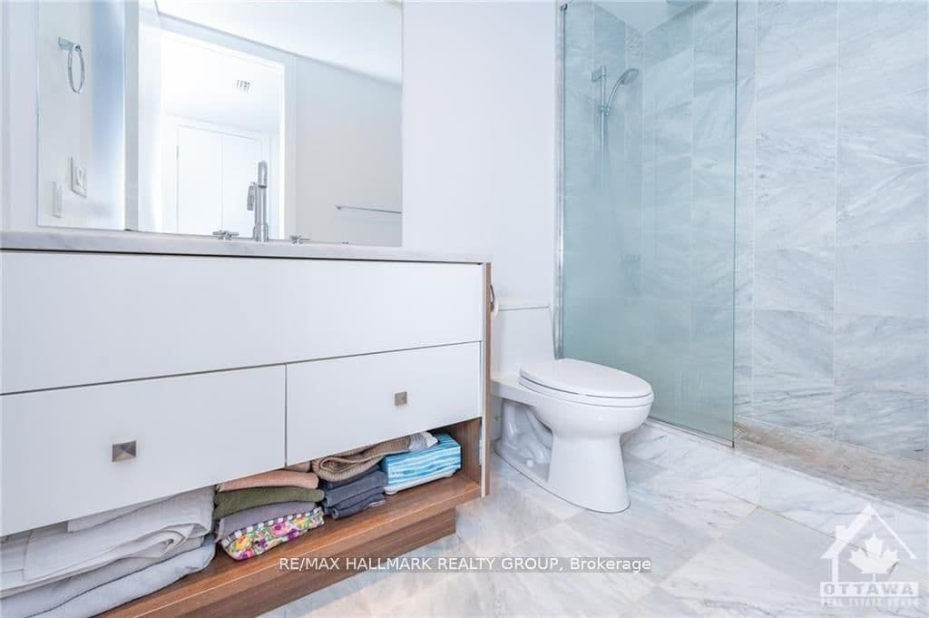 300 Lisgar Street W, Unit 1105 thumbnail 14
