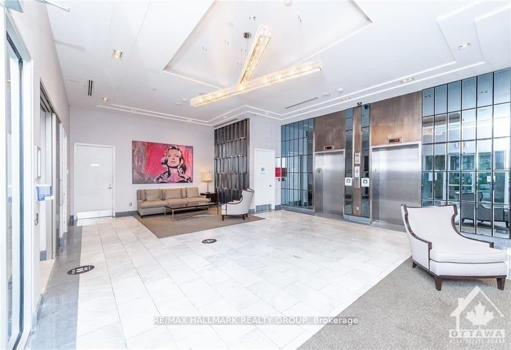 300 Lisgar Street W, Unit 1105 thumbnail 3
