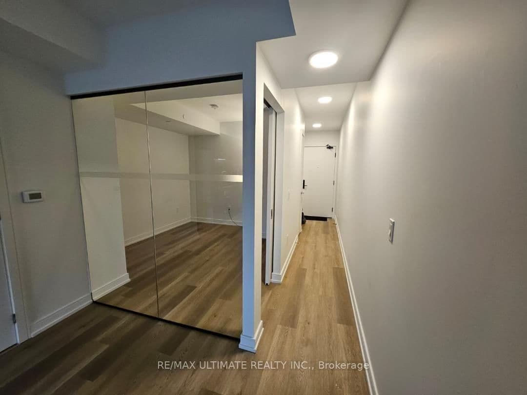1 Jarvis Street, Unit 809 thumbnail 6