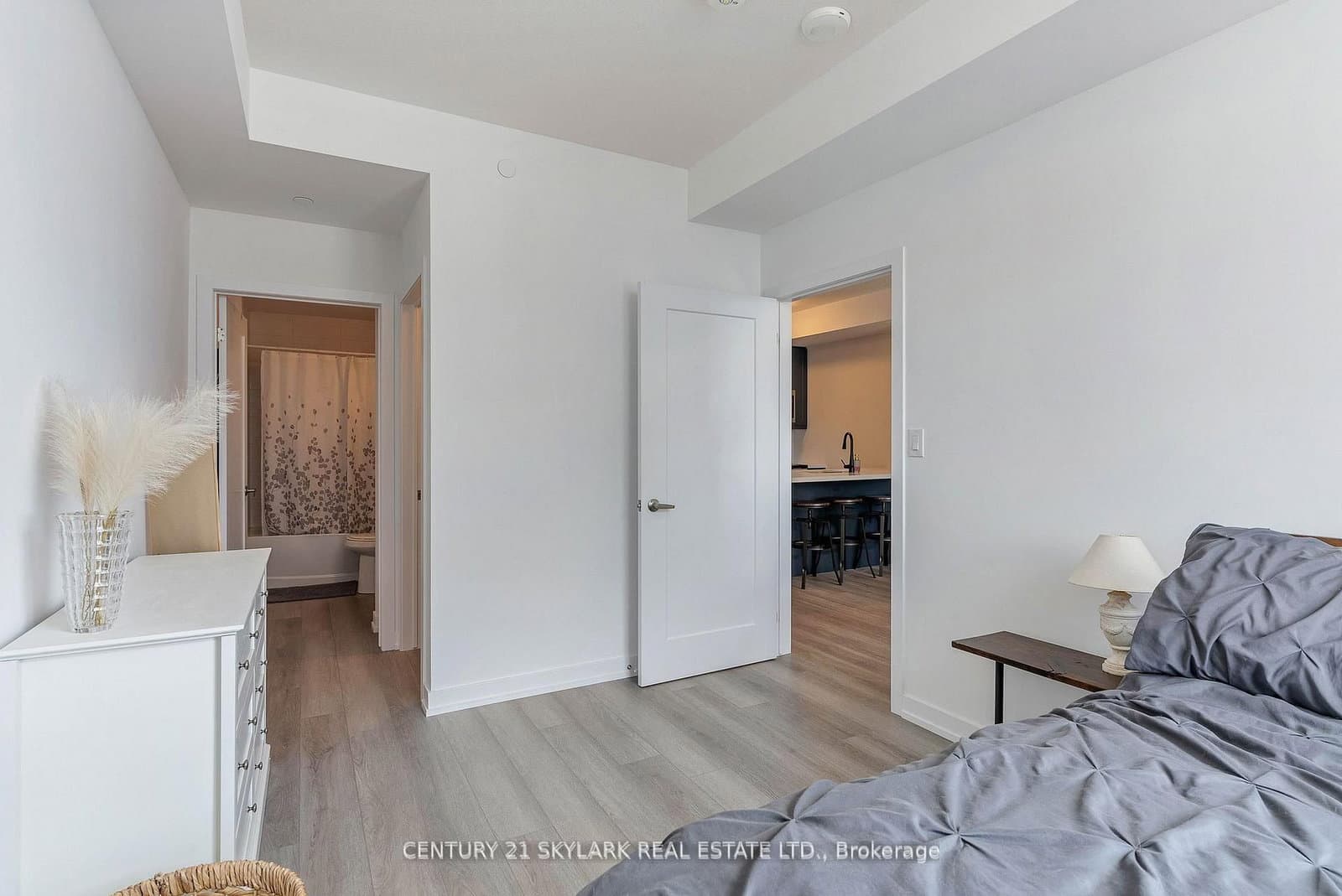 460 Dundas Street E, Unit 701 thumbnail 20