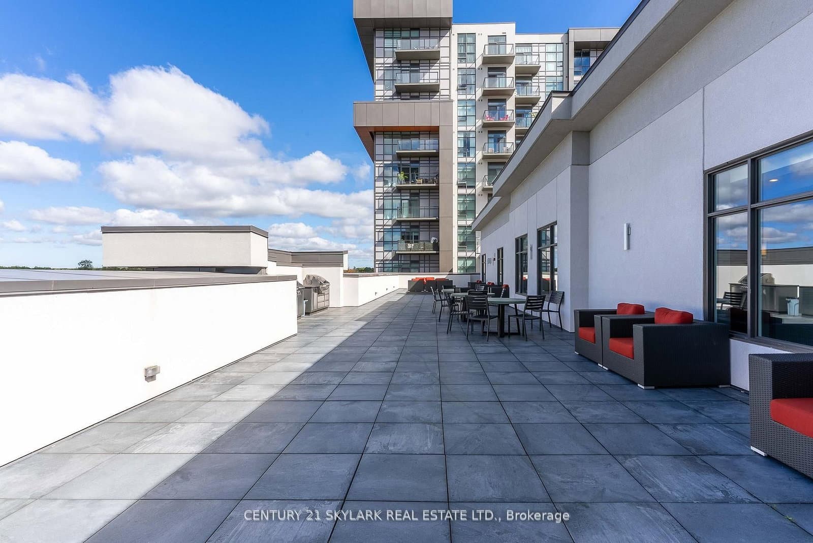 460 Dundas Street E, Unit 701 thumbnail 29