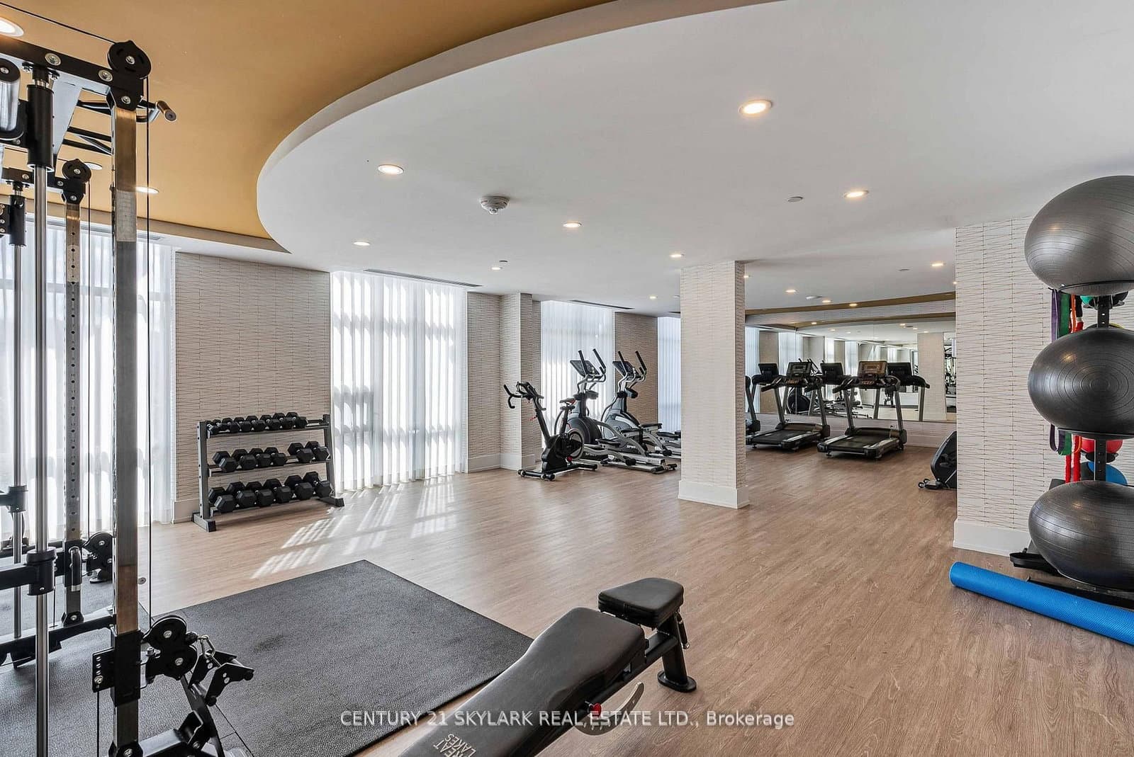 460 Dundas Street E, Unit 701 thumbnail 31