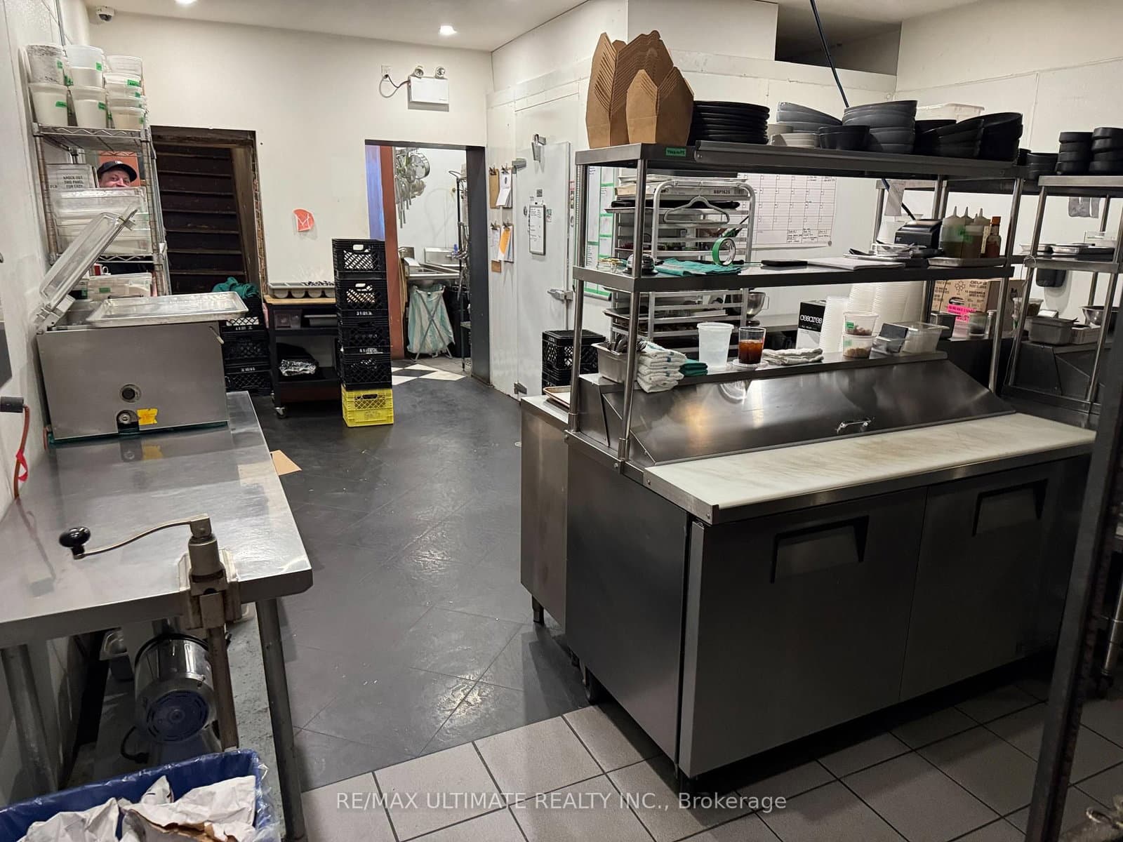 298 James Street N thumbnail 16
