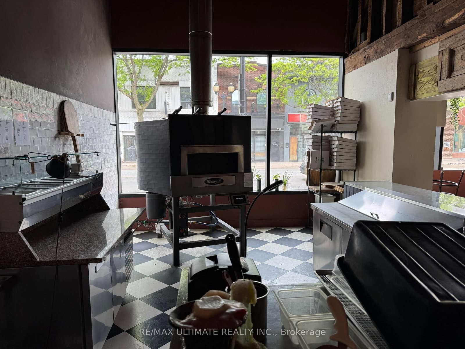 298 James Street N thumbnail 27